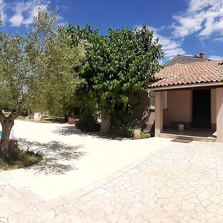 Ferienhaus Aqua Mit Pool Jadreški Eksteriør billede