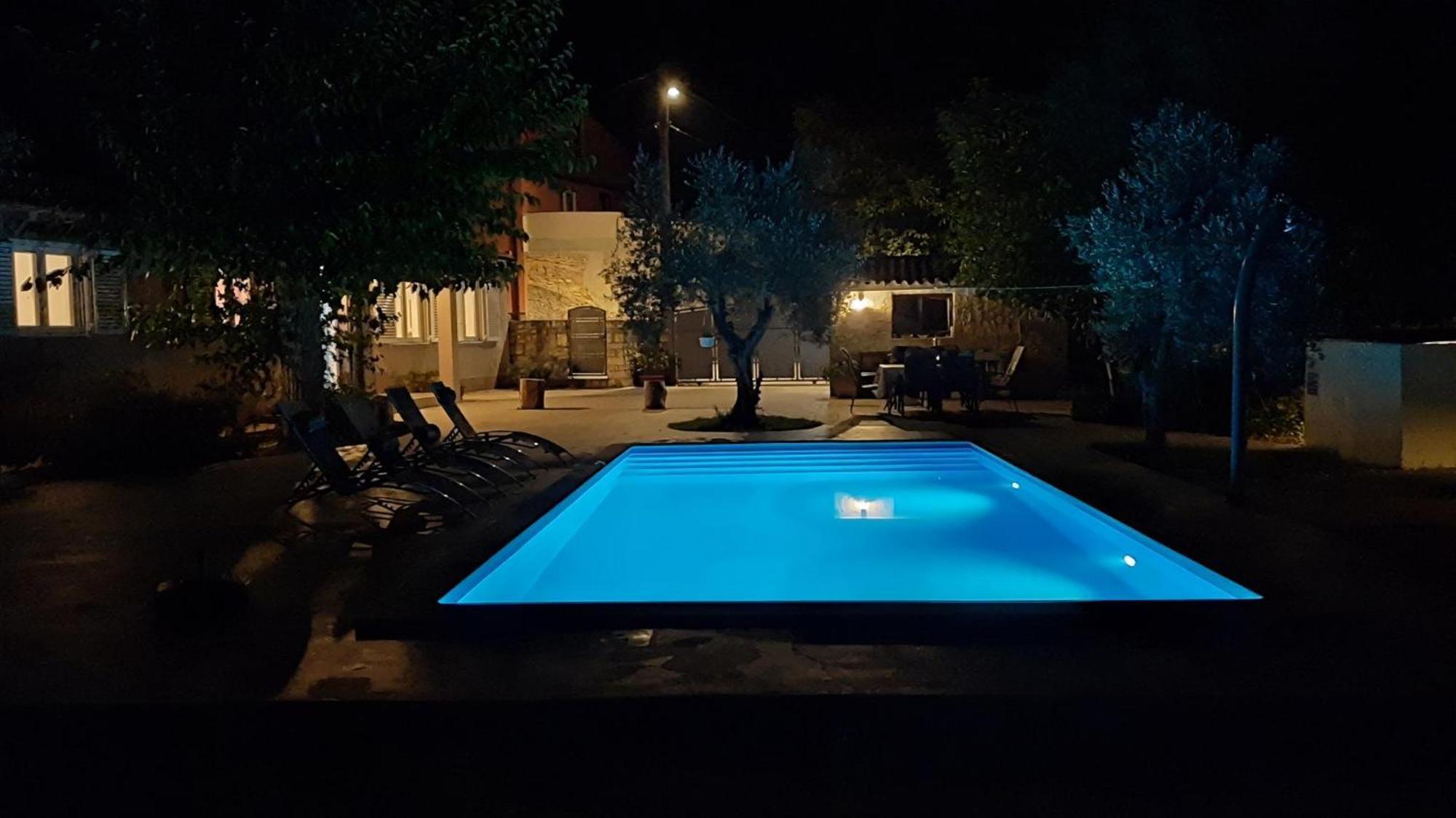 Ferienhaus Aqua Mit Pool Jadreški Eksteriør billede